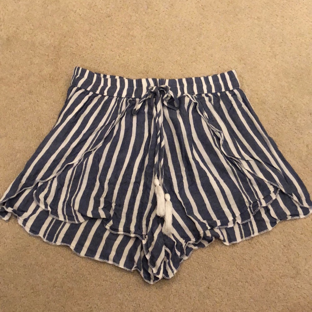 Striped flowy shorts